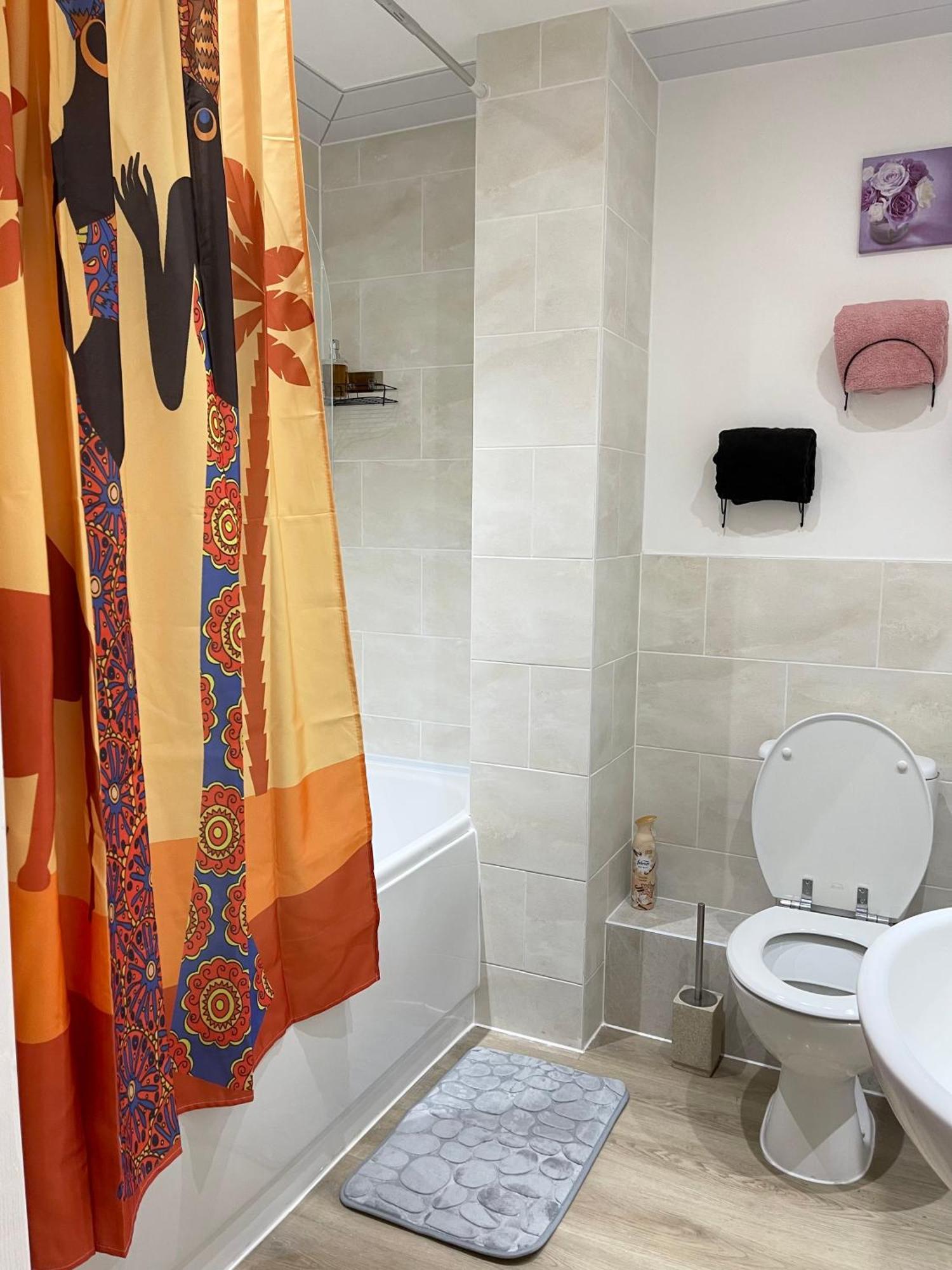 Stanton - Impeccable And Stylish 2 Bedroom Dagenham Exteriér fotografie